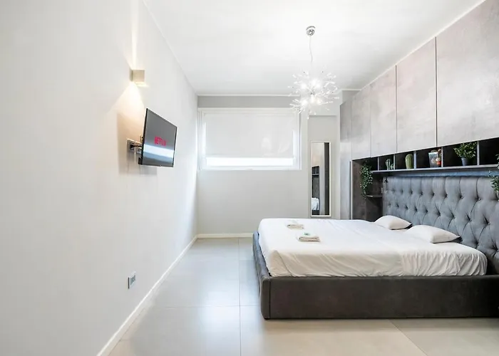 New - 2 Min Metro Batoni - Luxury Con Posto Auto *