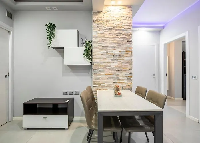 New - 2 Min Metro Batoni - Luxury Con Posto Auto Apartment Florence