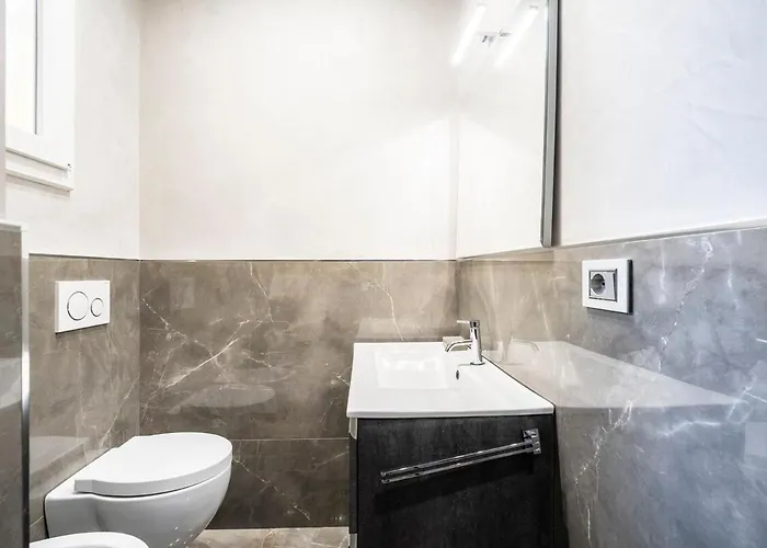 New - 2 Min Metro Batoni - Luxury Con Posto Auto *