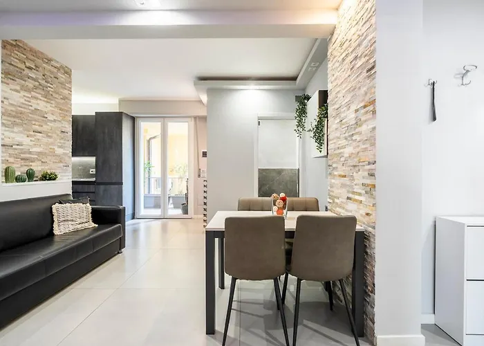 New - 2 Min Metro Batoni - Luxury Con Posto Auto *