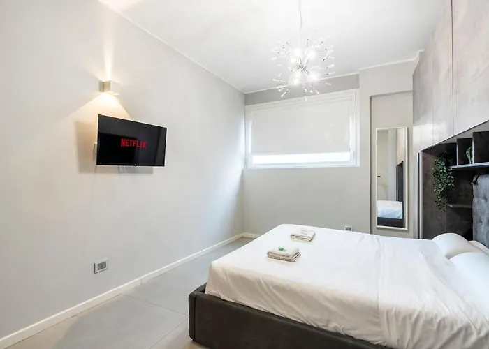 New - 2 Min Metro Batoni - Luxury Con Posto Auto